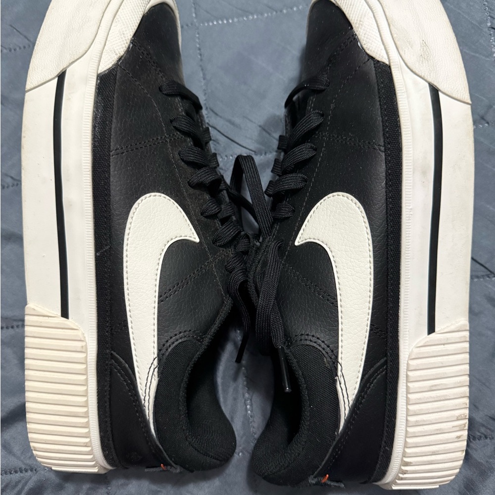 Nike Court Legacy Lift Womens